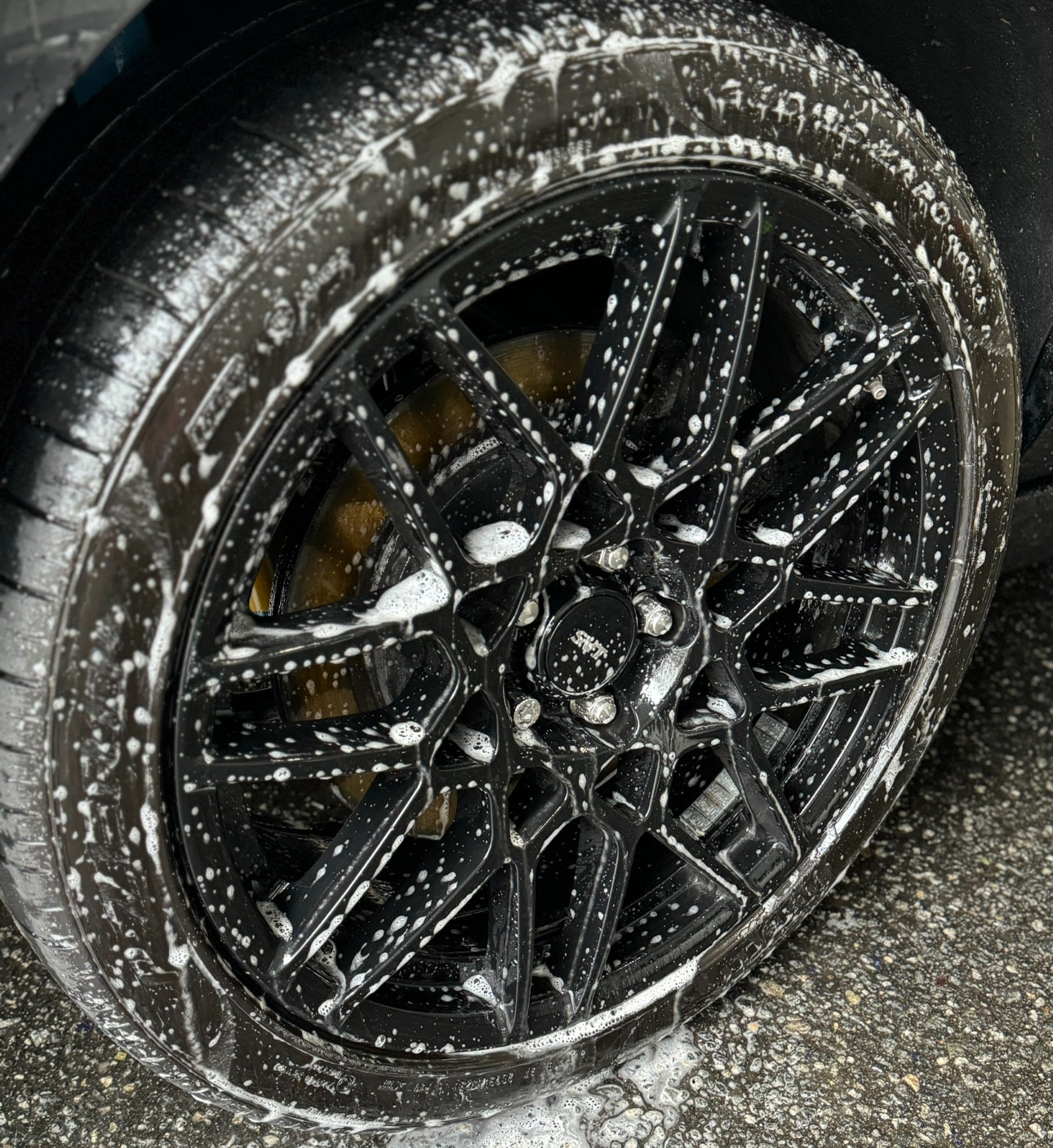 Wheel and Tire